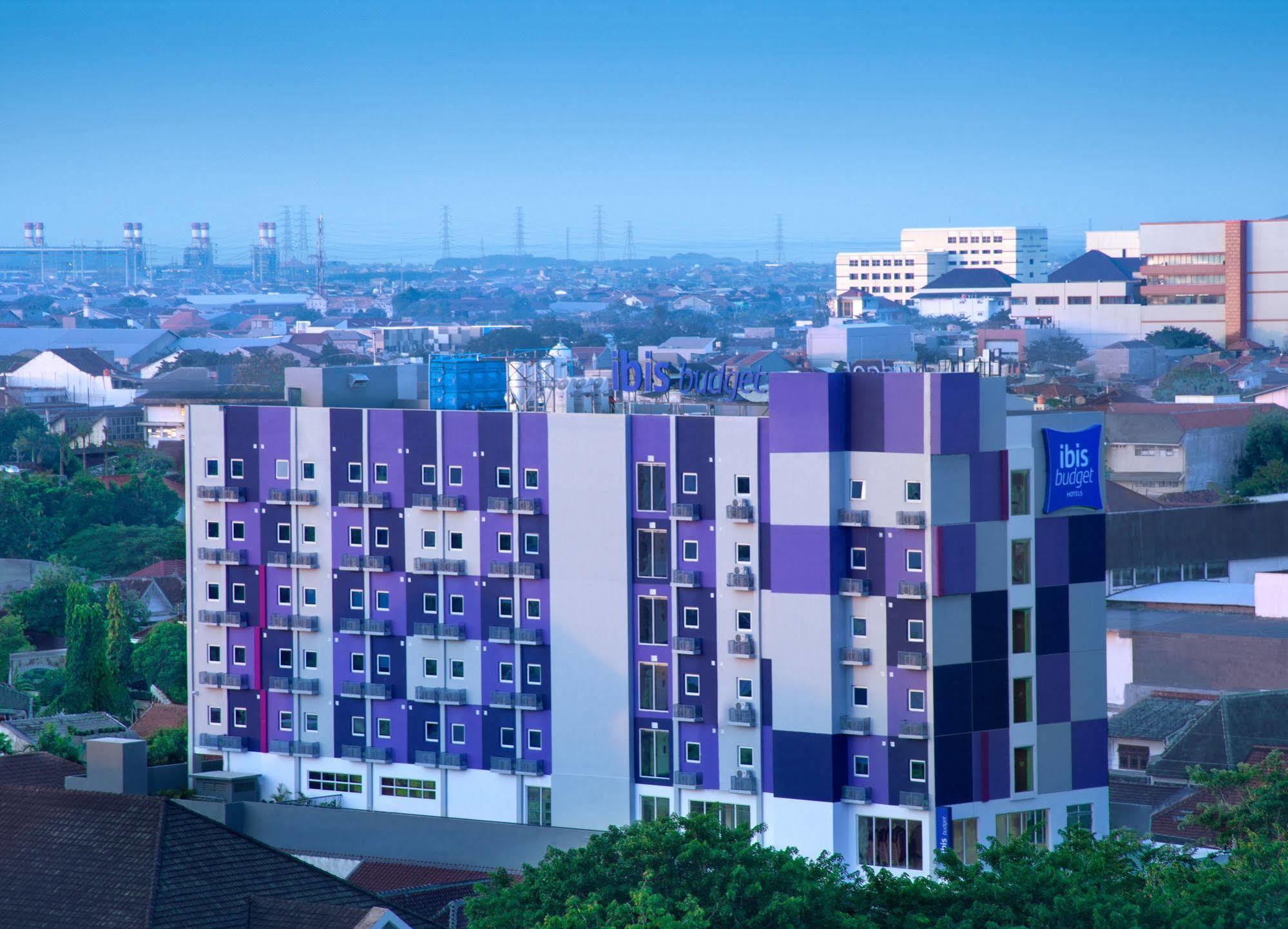 Ibis Budget Semarang Tendean Dış mekan fotoğraf